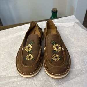 Rank 45 Shoes Womens Size 6.5 Brown Leather Slip On Loafers Sunflower Embroidery